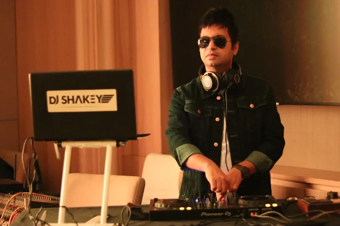  DJ SHAKEY