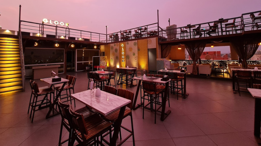 Glook The Sky Lounge