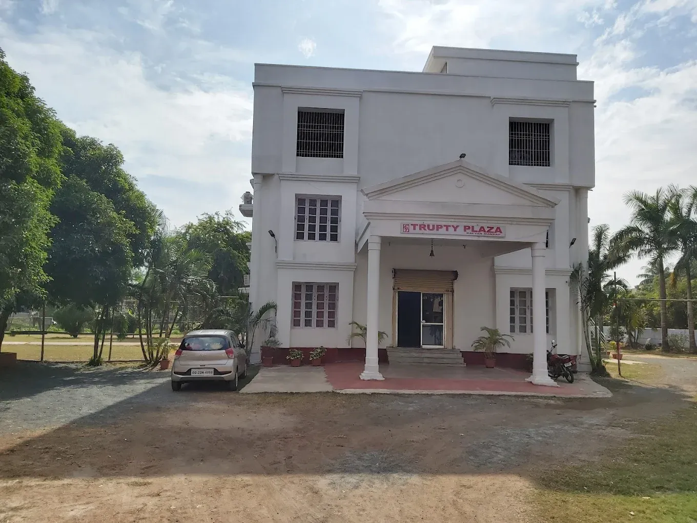 Trupty Plaza