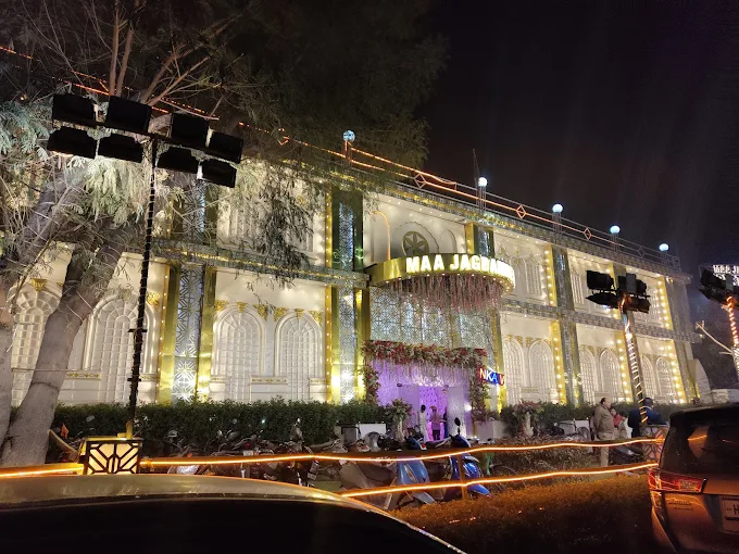 Maa Jagdambe Tent