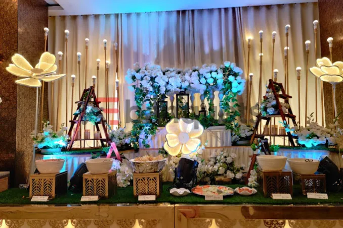 Galaxy Banquet