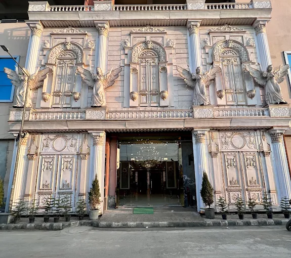 SR Royal Kingdom