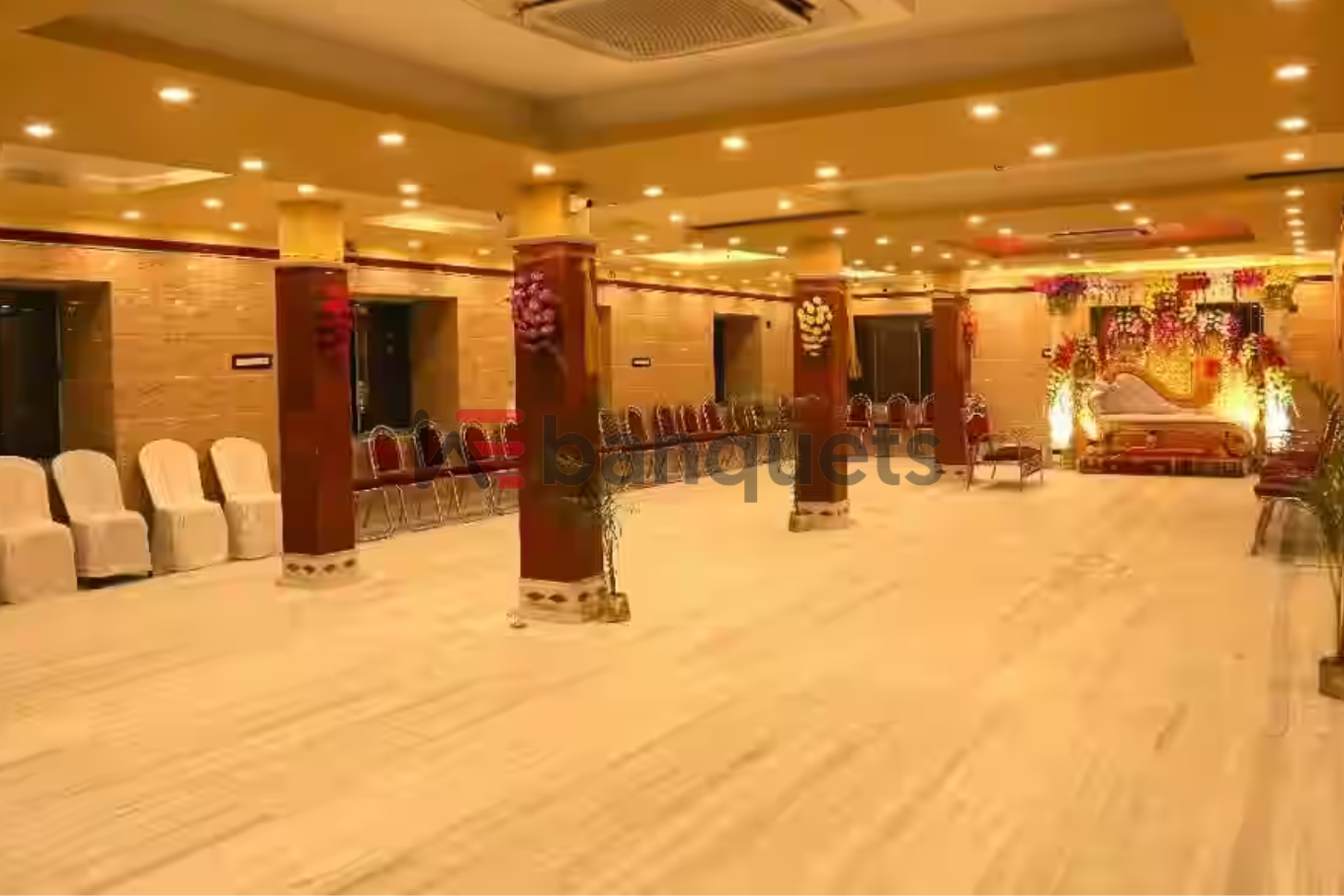 Diamond Plaza