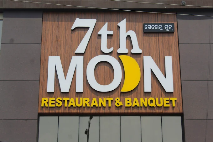 7TH Moon