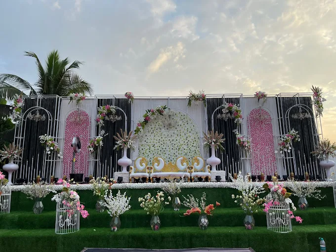 Monalisa Lawn And Banquet
