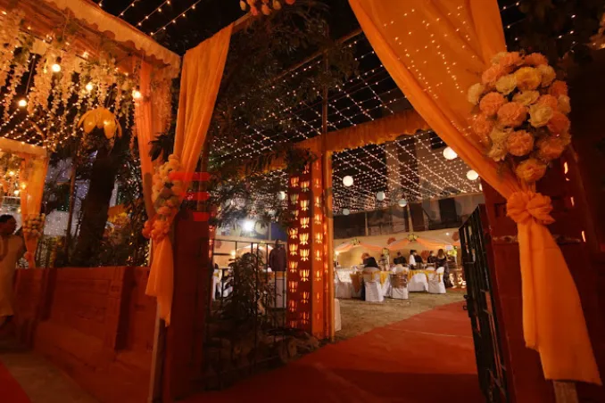Ghoshbaari Banquet 