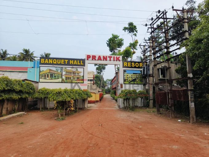 Prantik retreat