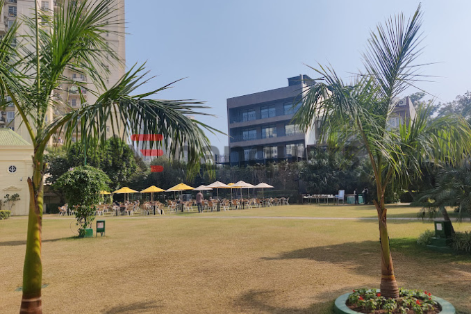 DLF City Club 4