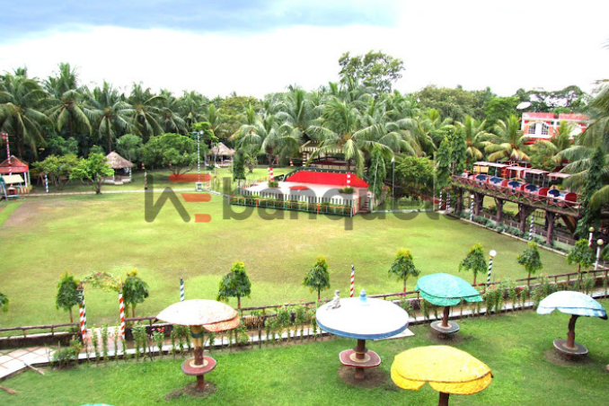 Palm Village Resort