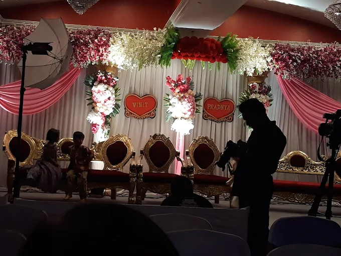 Lotus Tip Top banquets
