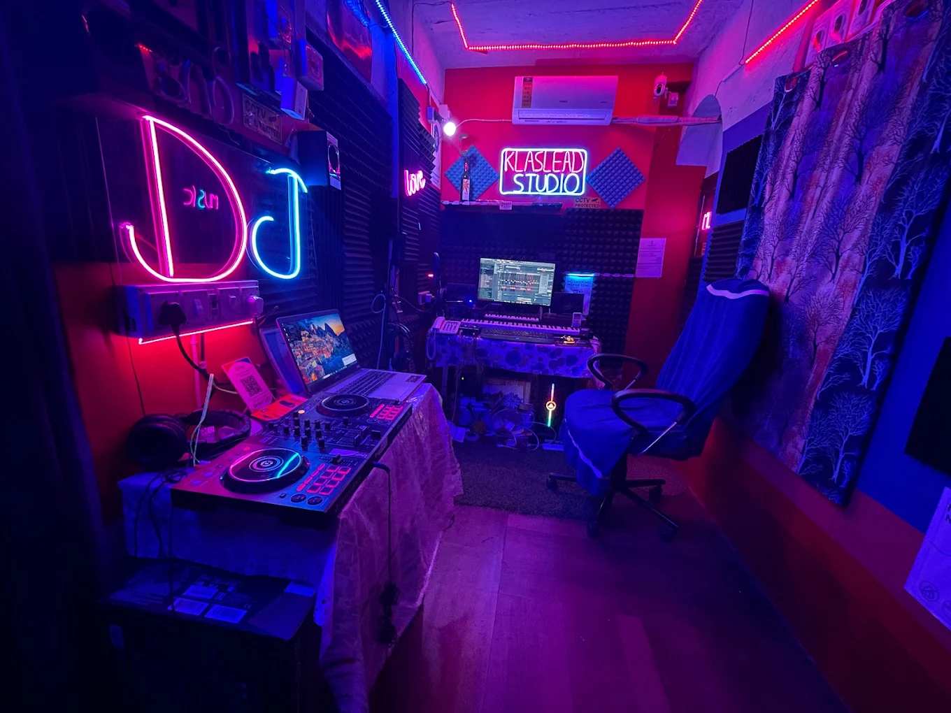 DJ L3AD