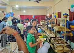 Royal Caterer