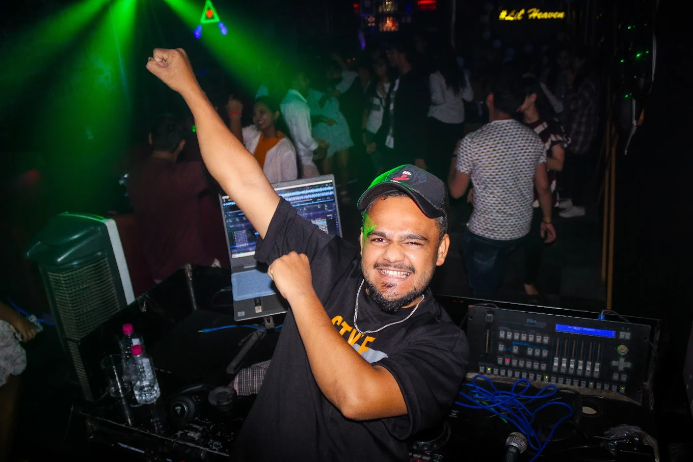 DJ MITESH