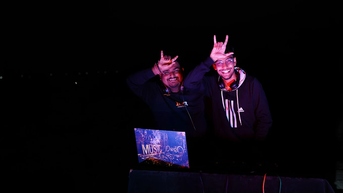 DJ Dualwave Ahmedabad