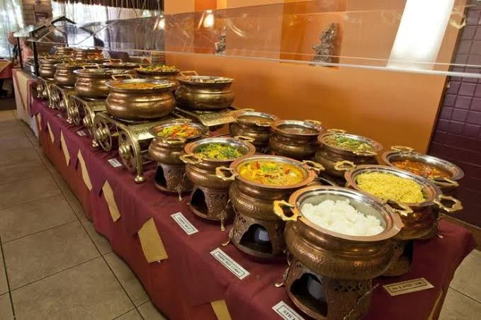 RENESHAS Caterer